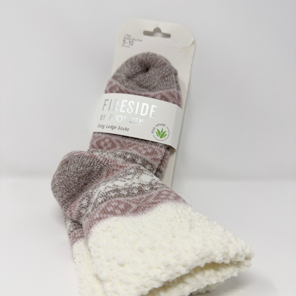 Fireside By Foot Zen, Cozy Lodge Socks Women's Size 5-10 Infused Aloe Vera Crew